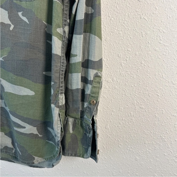 J.Crew Women’s Utility Military Camo Shirt Button Down Green Gray Size 0 Boy Fit - Picture 5 of 10